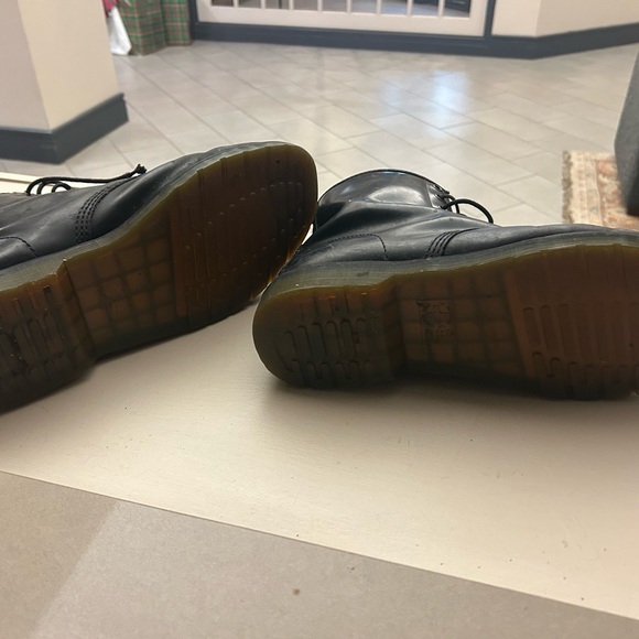 Dr. Martens Classic Black Men's Lace-Up Boots 13 Preowned airwair - Picture 3 of 7